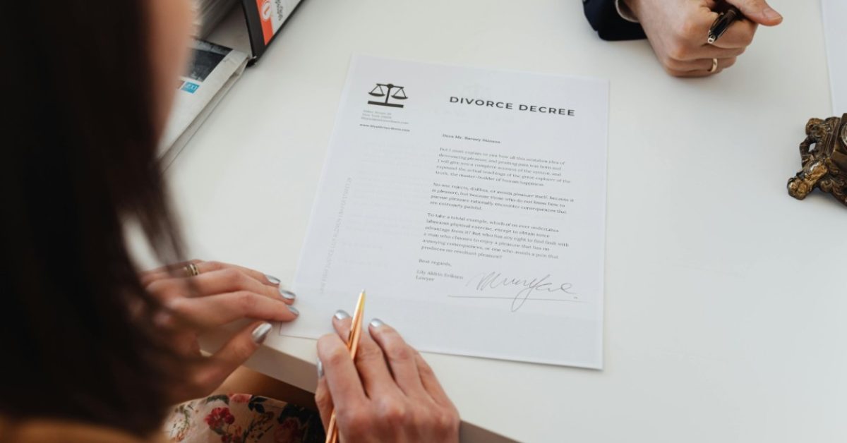 divorce2 (Medium)